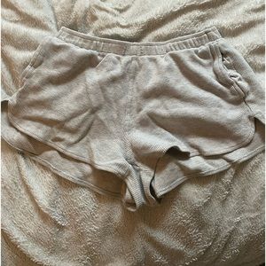 Brandy Melville one size shorts